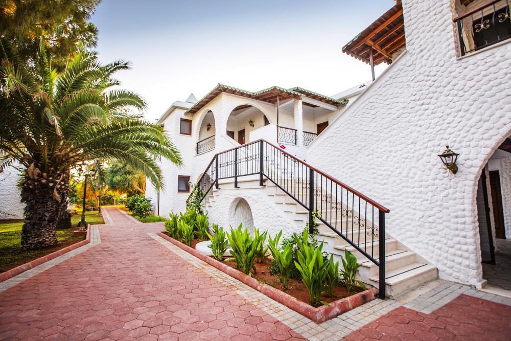 Merit Cyprus Gardens Holiday Фамагуста Экстерьер фото