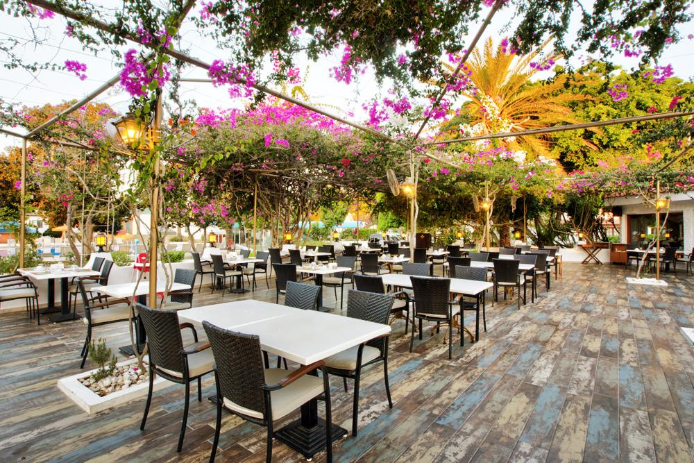 Merit Cyprus Gardens Holiday Фамагуста Экстерьер фото