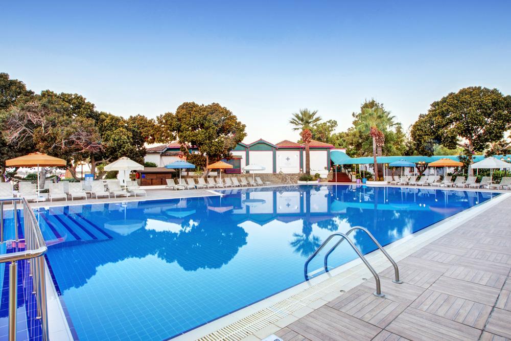 Merit Cyprus Gardens Holiday Фамагуста Экстерьер фото