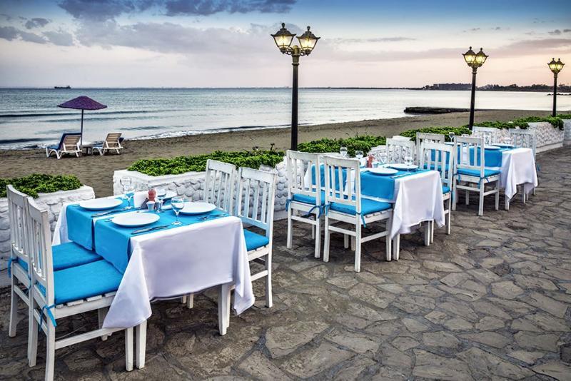 Merit Cyprus Gardens Holiday Фамагуста Экстерьер фото